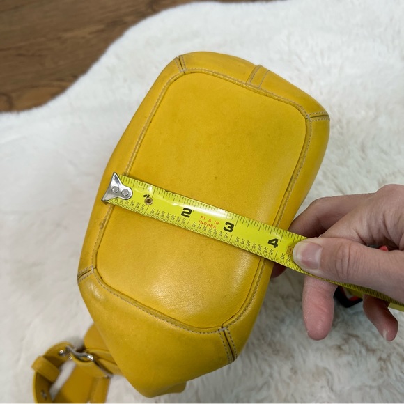 COACH Vintage Soho Leather Duffle Bag in Yellow #9186 - Picture 14 of 17